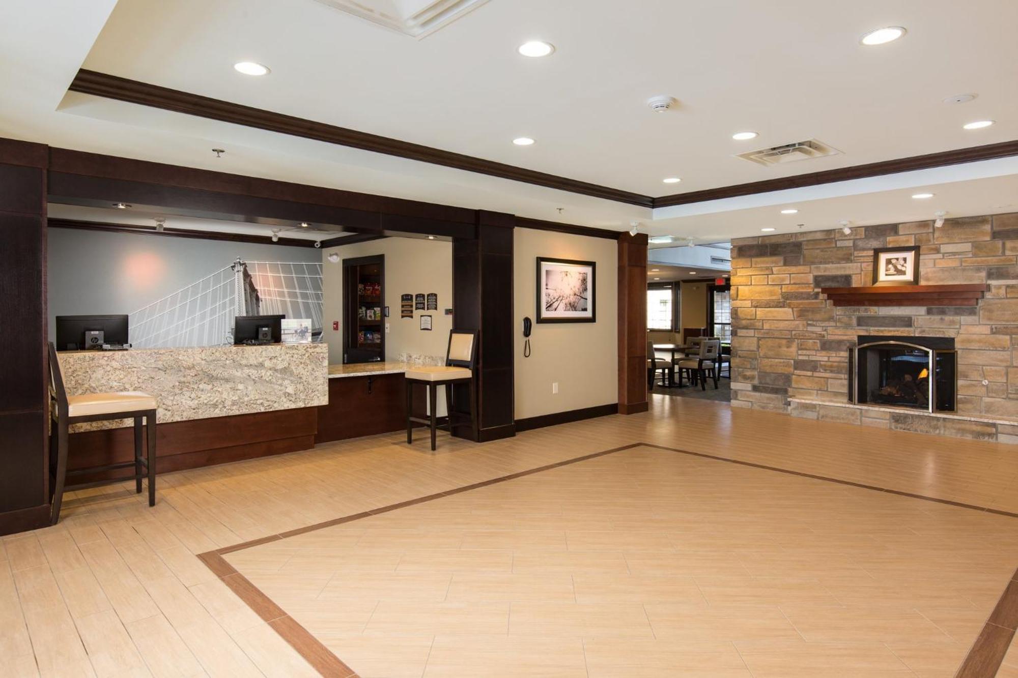 Flint Staybridge Suites - Columbus Polaris By Ihg מראה חיצוני תמונה