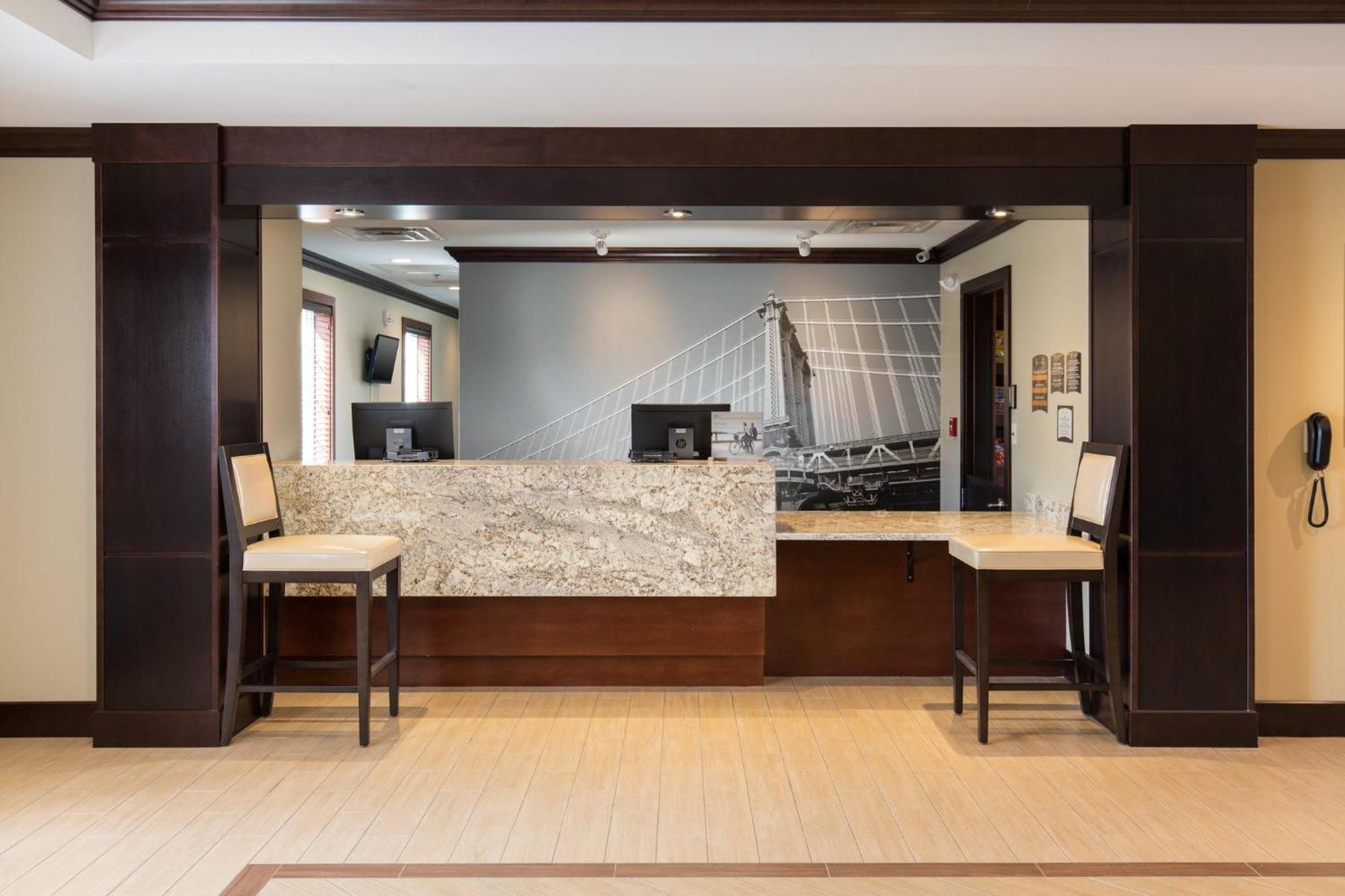 Flint Staybridge Suites - Columbus Polaris By Ihg מראה חיצוני תמונה
