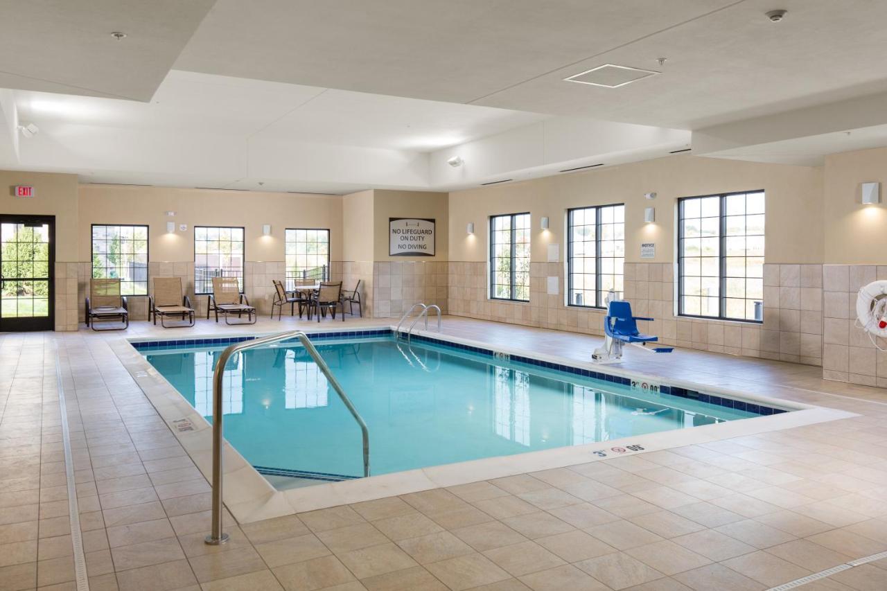 Flint Staybridge Suites - Columbus Polaris By Ihg מראה חיצוני תמונה