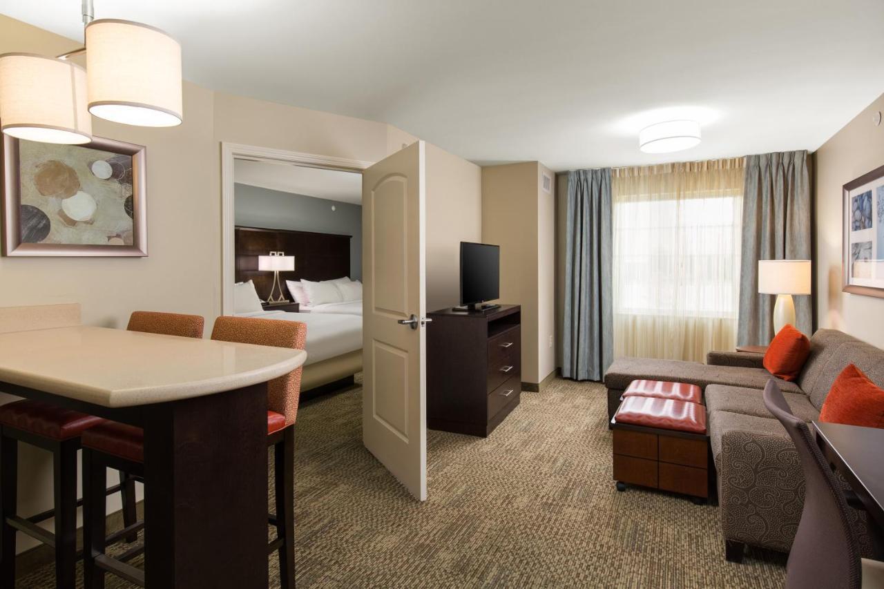 Flint Staybridge Suites - Columbus Polaris By Ihg מראה חיצוני תמונה